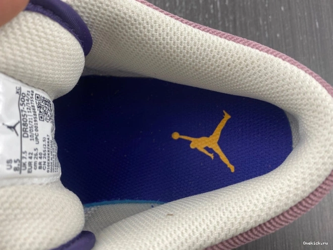 One Kick DR8057-500 Air 1 Unity (W) Jordan Low 0815